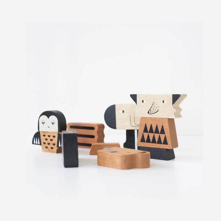 Montessori Wee Gallery Animal Tower