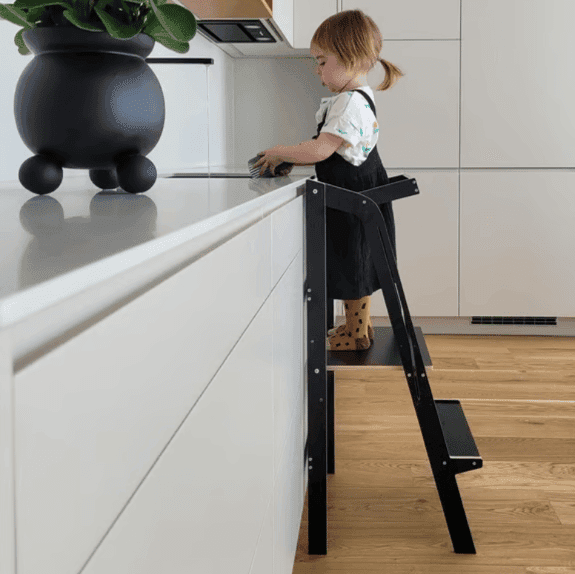 Lakaluk Foldable Learning Tower Black