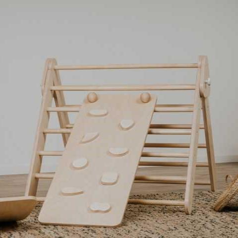 Montessori leg&go Triangle Climber With Ramp Natural