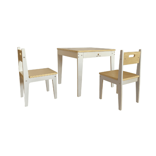 Damoch Family Superman Table and 2 Chairs Set