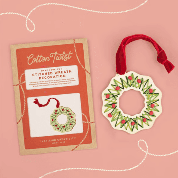 Cotton Twist Make Your Own Woven Christmas Wreath
