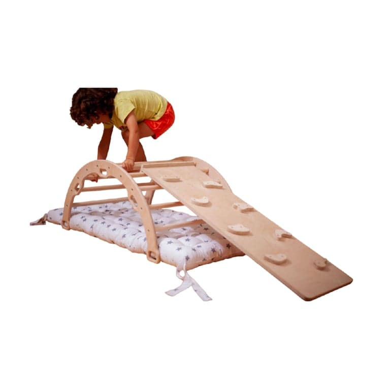Kidodido Climbing Arch Large With Star Pillow and Rockwall Ramp