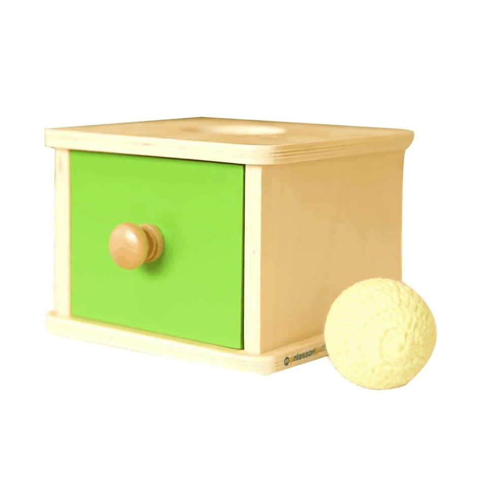 Montessori Montessori Outlet Imbucare Box With Knitted Ball